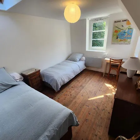 Maison Typique Normande A 200m De La Villa *