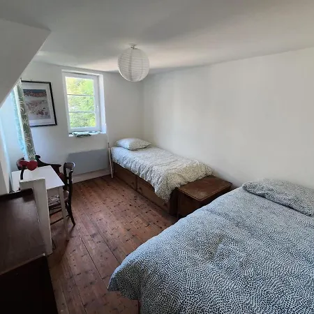 Maison Typique Normande A 200m De La *