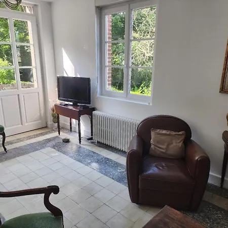 Maison Typique Normande A 200m De La *