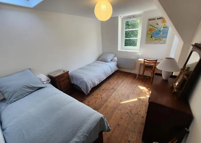 Maison Typique Normande A 200m De La Villa *