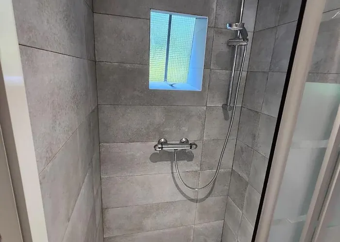 Maison Typique Normande A 200m De La *