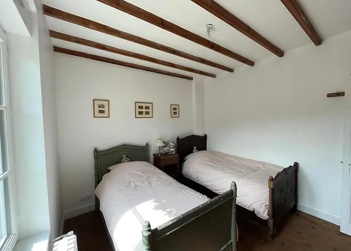 Maison Typique Normande A 200m De La Villa