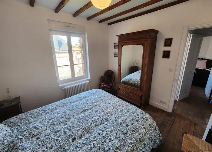 Maison Typique Normande A 200m De La Villa